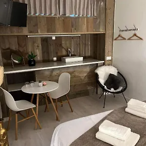 Ruime Luxe In Centrum Met Badkamer! Bed & Breakfast Brugge