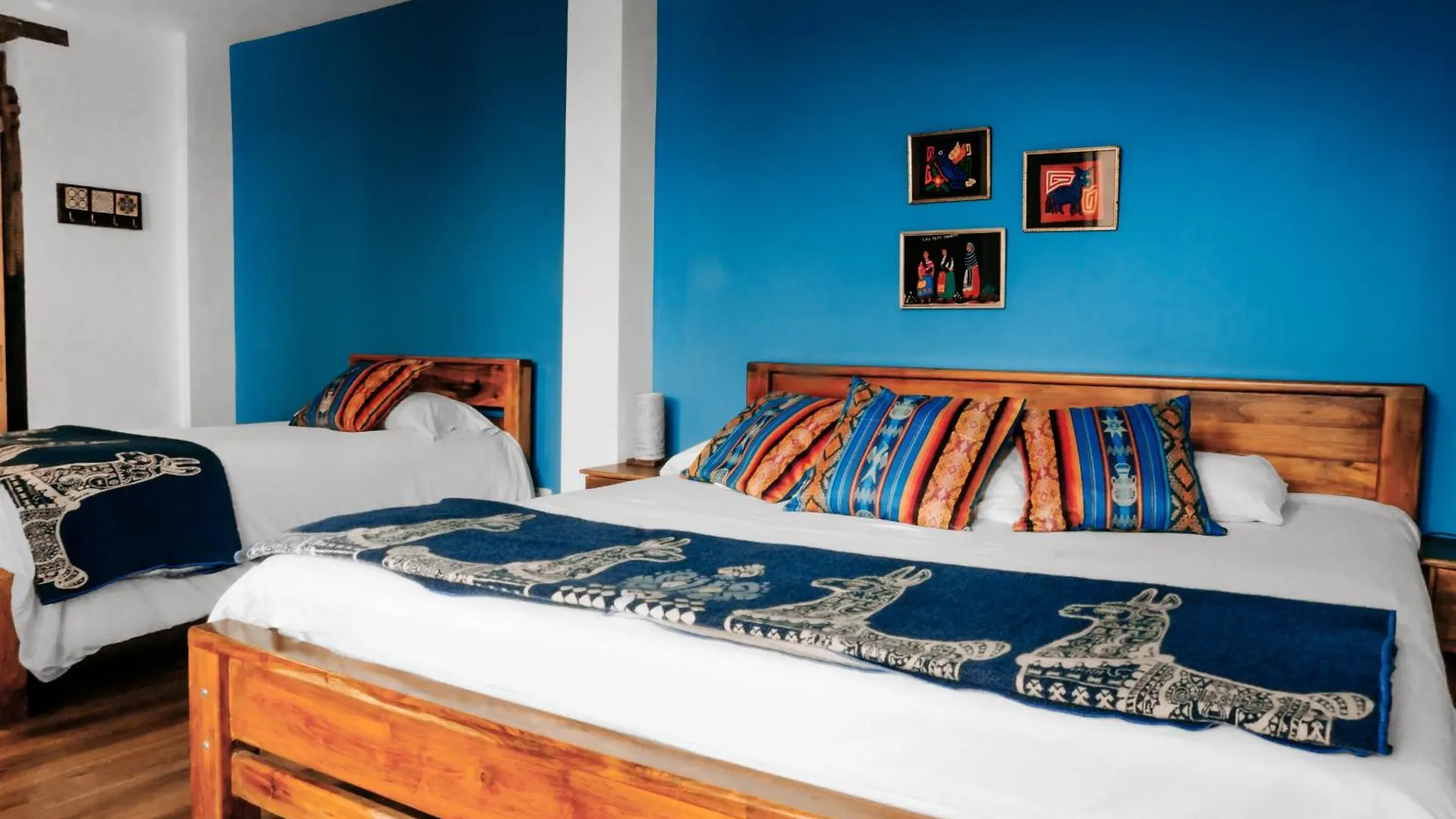 ***  Hotel Casa Alquimia Quito Ecuador