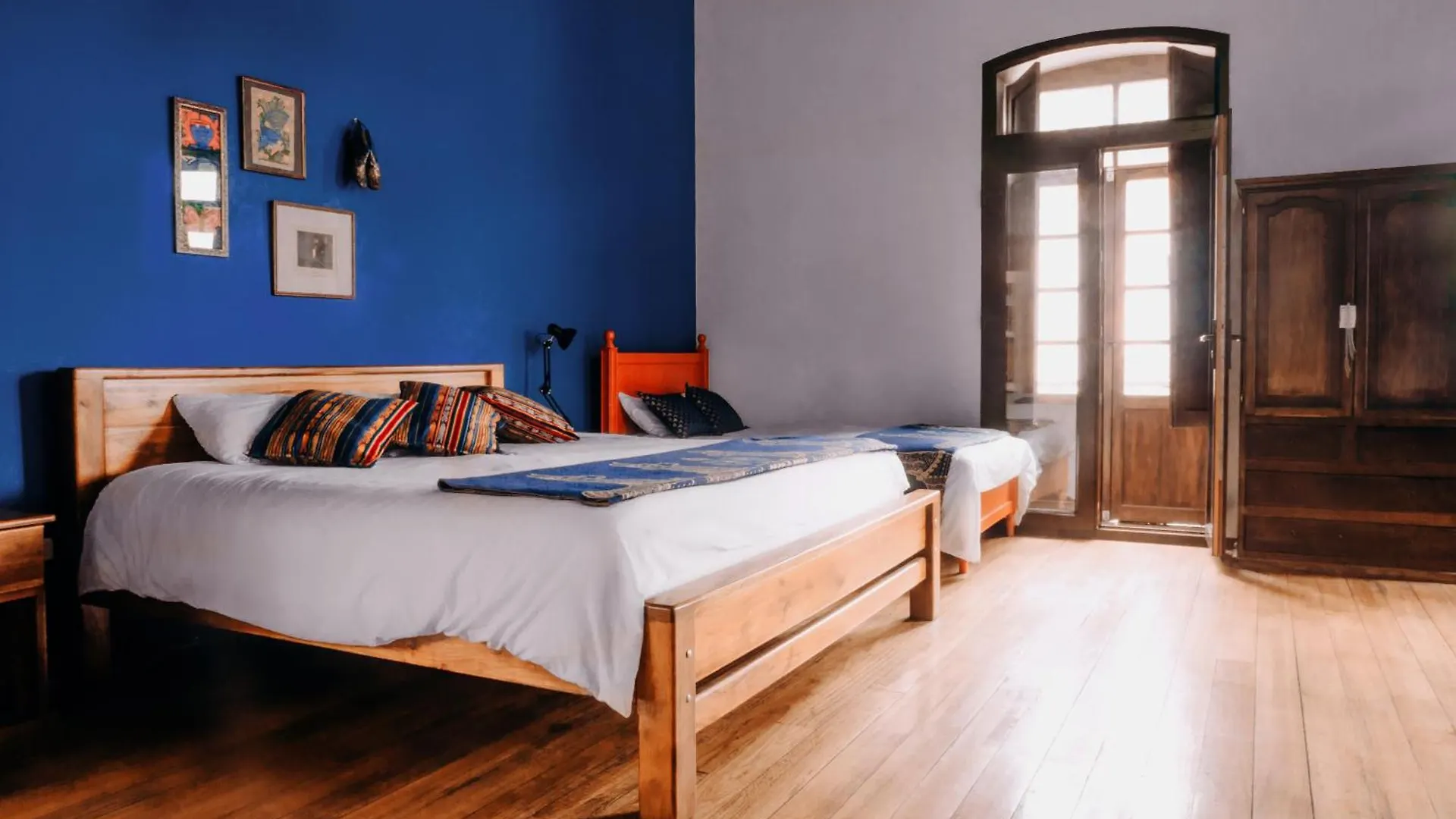 ***  Hotel Casa Alquimia Quito Ecuador