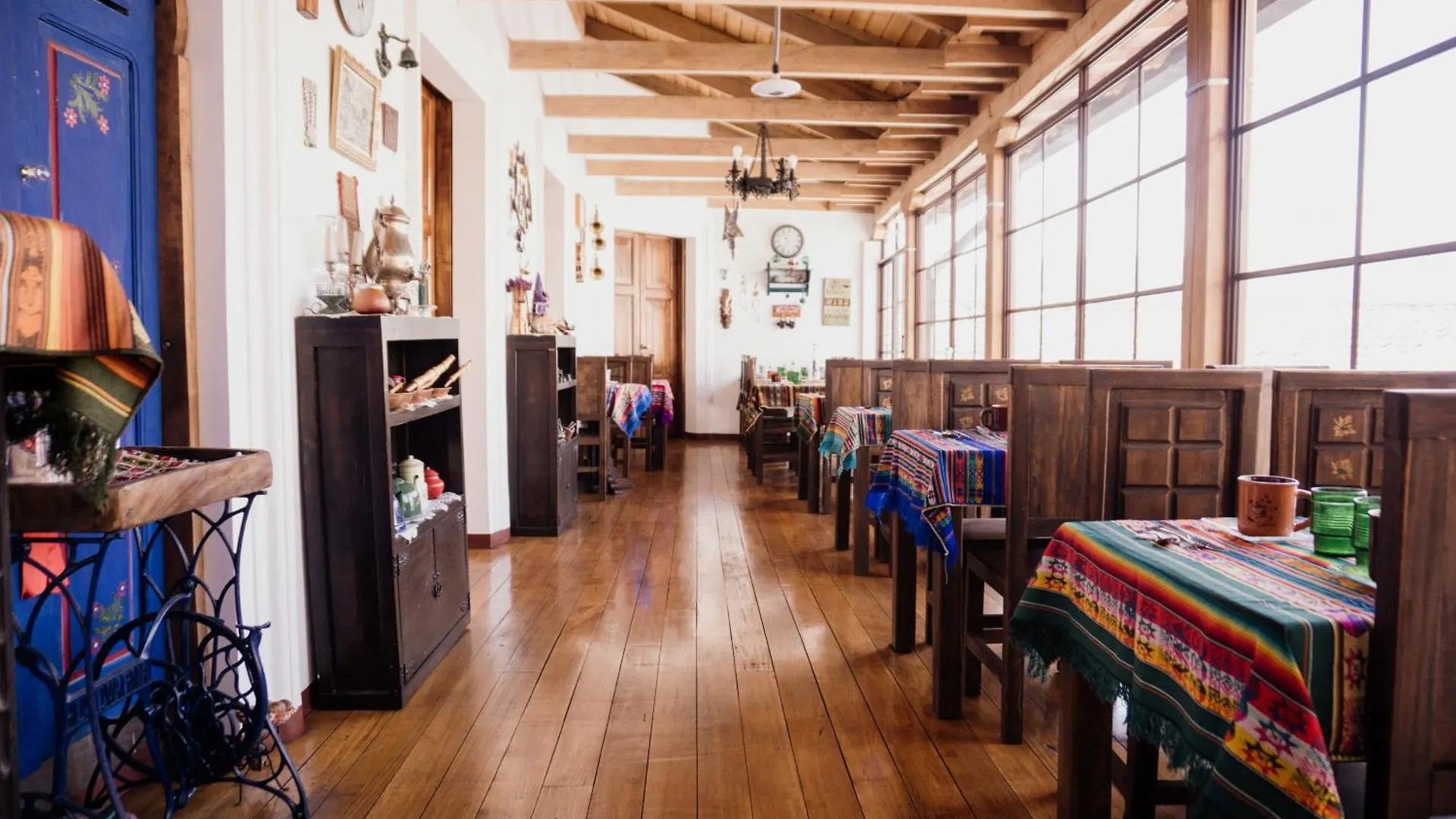 ***  Hotel Casa Alquimia Quito Ecuador